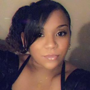 Meet your Posher, Corinna